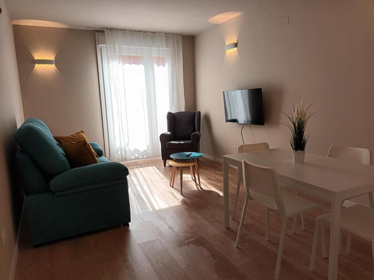 La Casona Del Eboni Apartment Alcala de Henares Luaran gambar