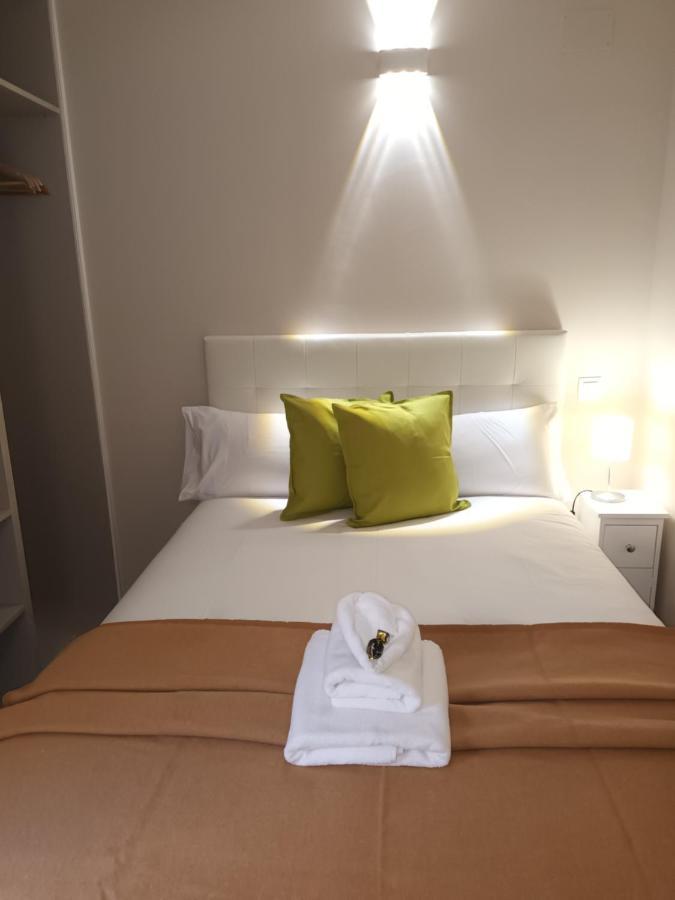 La Casona Del Eboni Apartment Alcala de Henares Bilik gambar